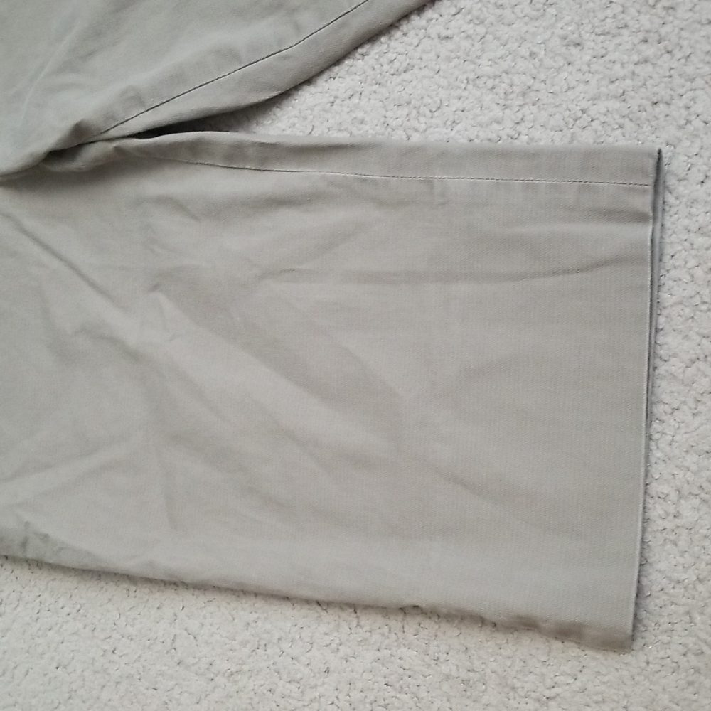 To The Max Women's Bermuda Shorts - Picture 2 of 13